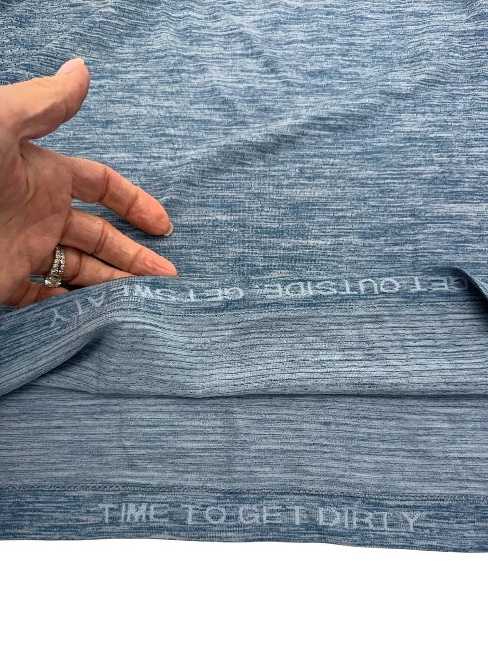 Lululemon Metal Vent Tech Short Sleeve Shirt w/Skull & Crossbones Small Blue - Picture 6 of 16